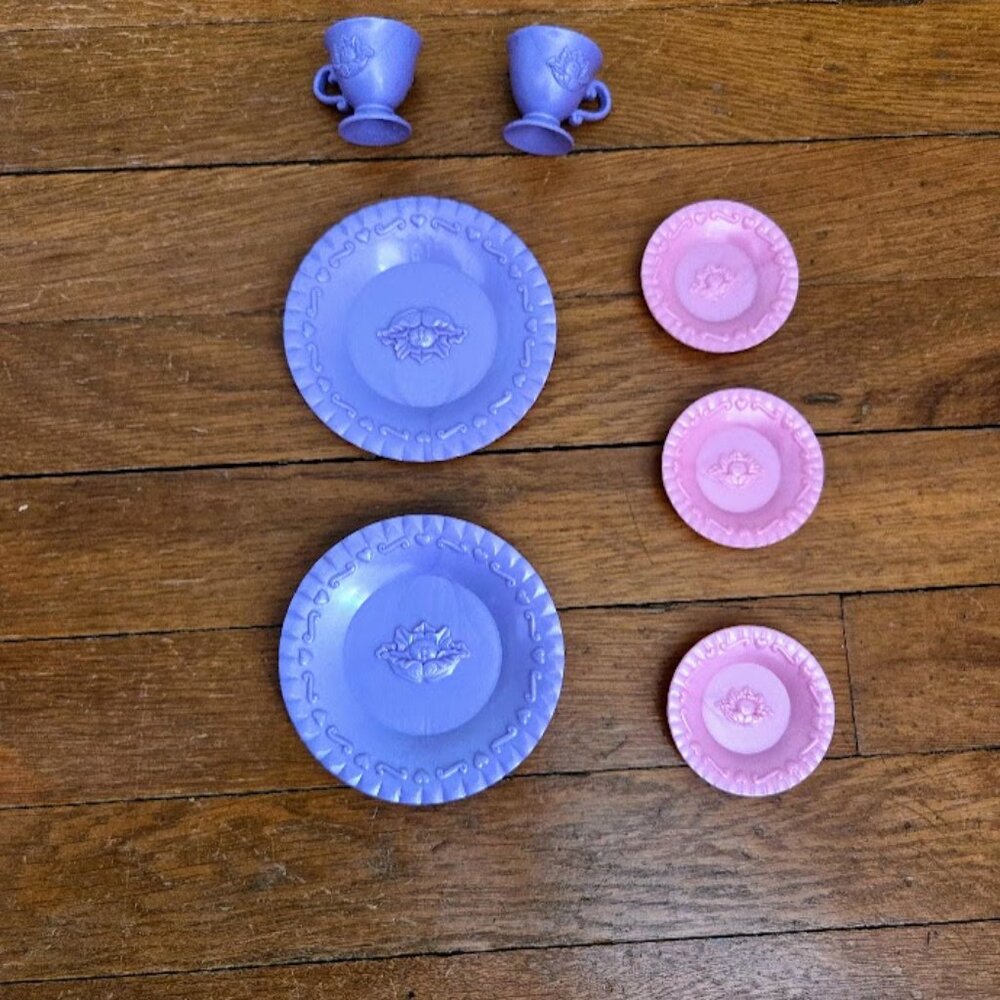 2000s Y2K Vintage Cabbage Patch Purple Plastic Tea Set With Plates And Cups